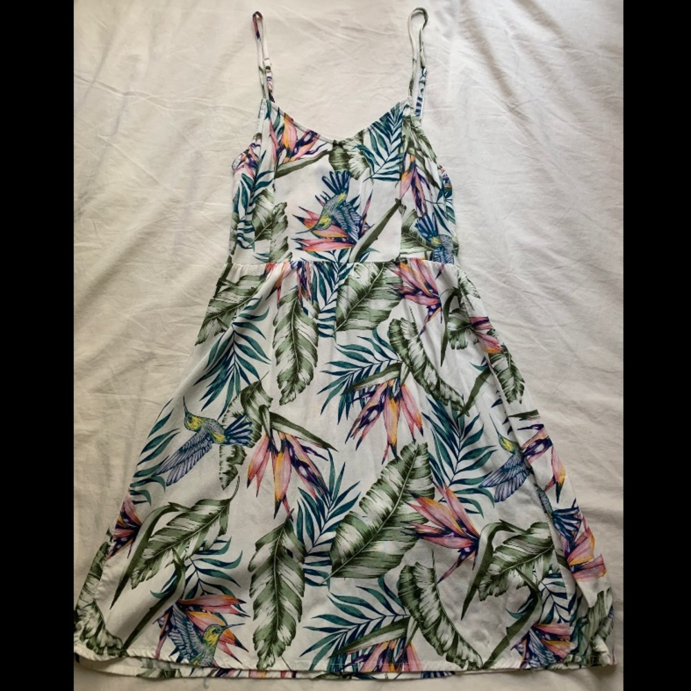 sleeveless, flower printed dress